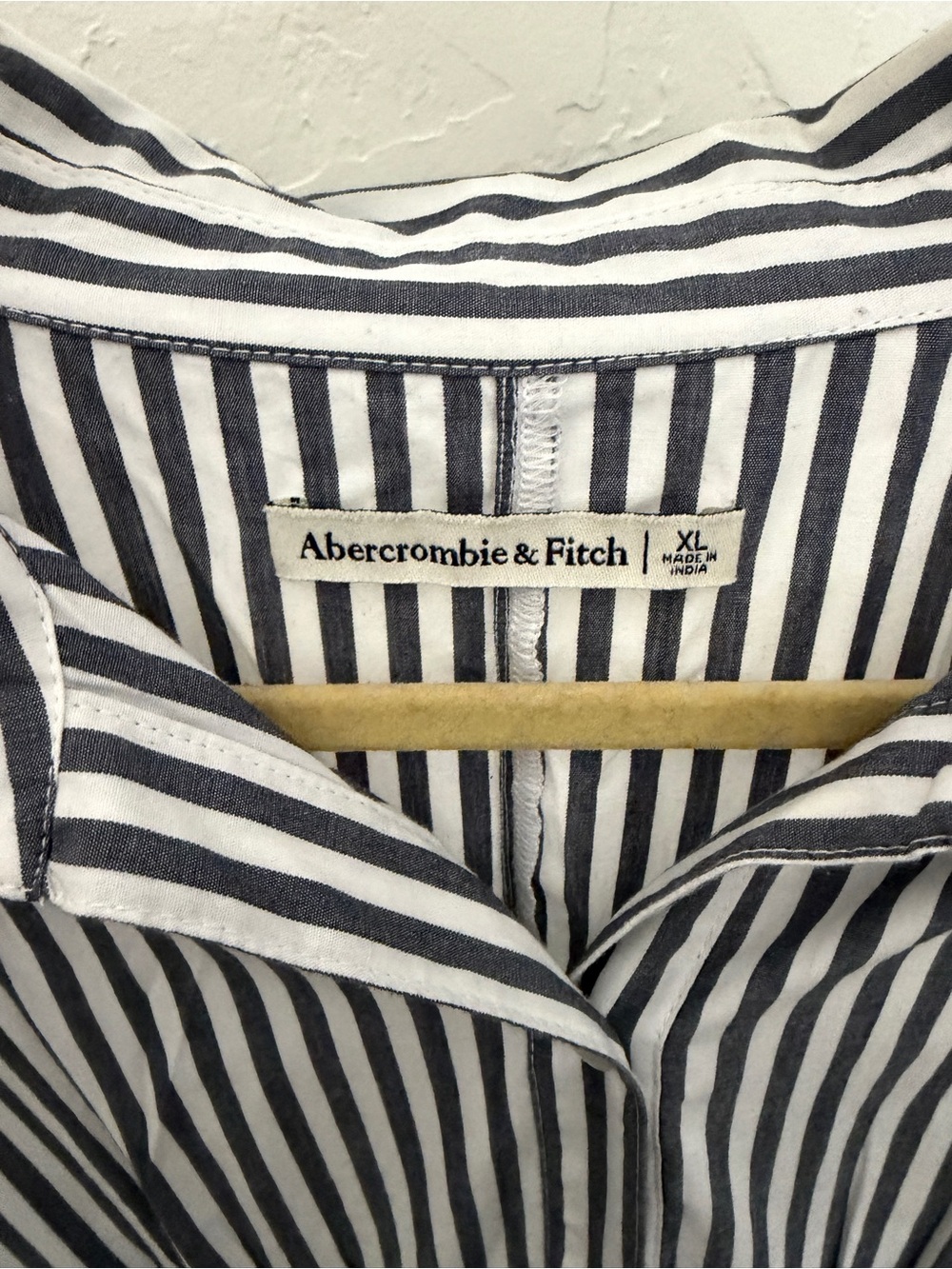 Abercrombie & Fitch Striped Button-Front Maxi Shirt Dress - Navy & White - Picture 3 of 3
